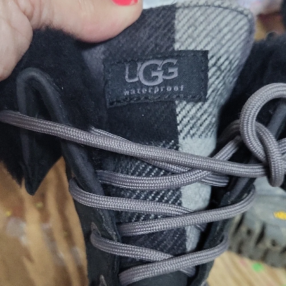 UGG Black and Gray High-Top Boots with Plush Collar